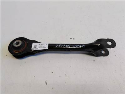 Tesla Model 3 jobbhátsó felső első lengőkar 104442700C