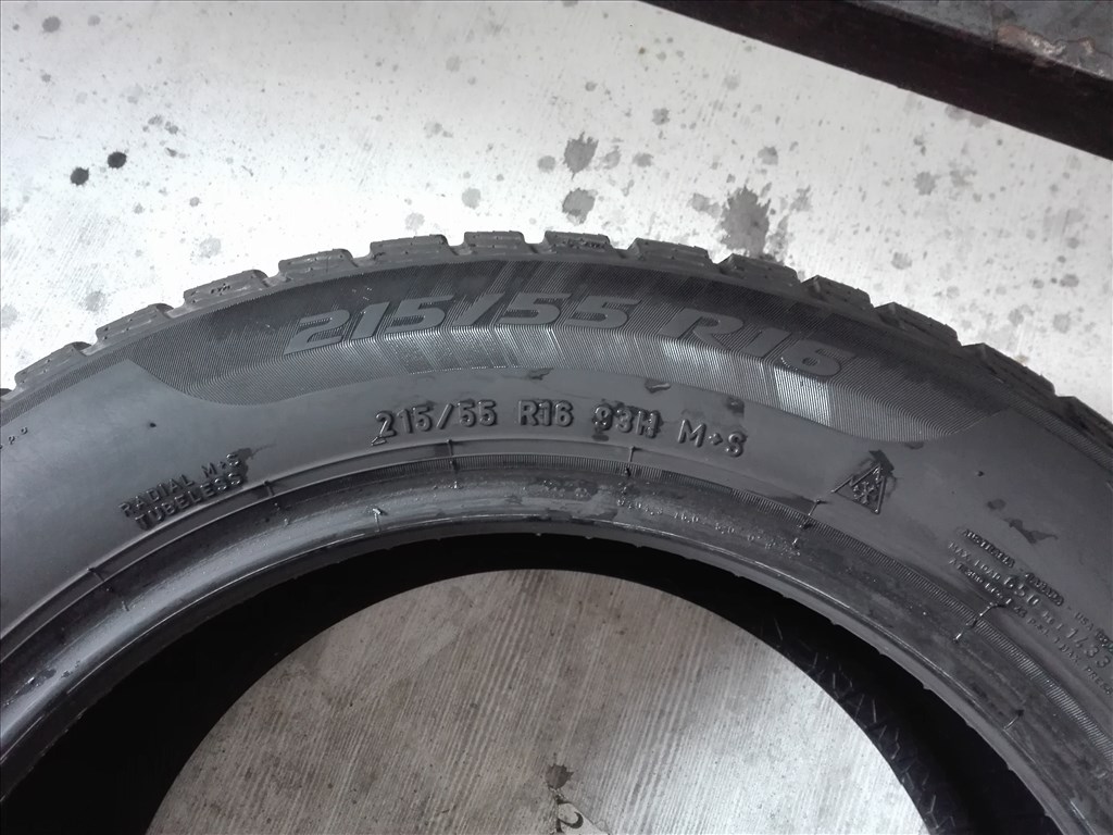 215/55R16 Pirelli téli gumi garnitúra 215/55 r16 8. kép