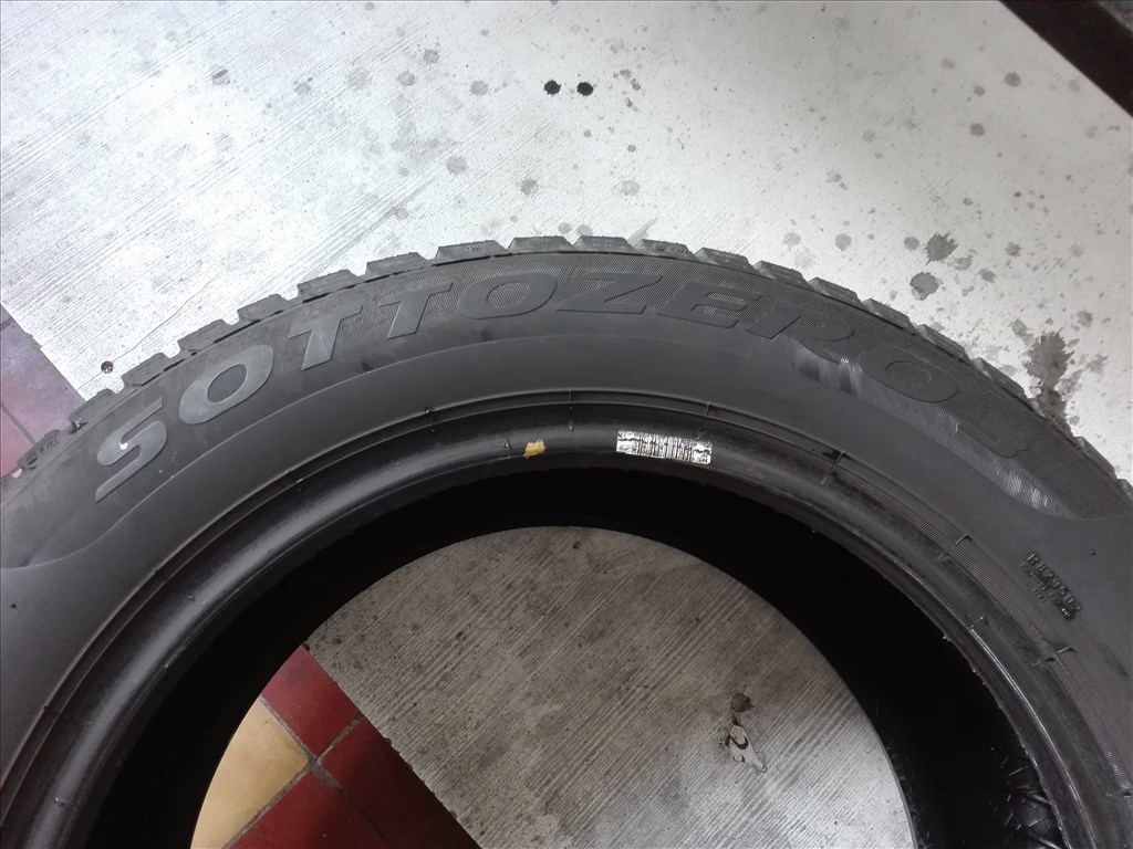 215/55R16 Pirelli téli gumi garnitúra 215/55 r16 9. kép