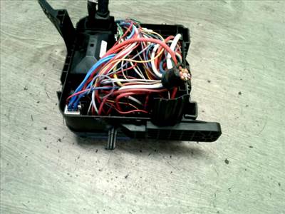 HYUNDAI I30 (FD) 2007.03-2012.02.28 Biztosítéktábla BCM BSI BSM SAM GEM modul Motortér