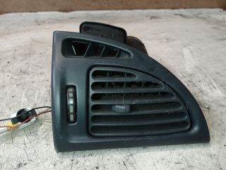 Citroën C5 II Jobb Szellőző *142484* 963261667a