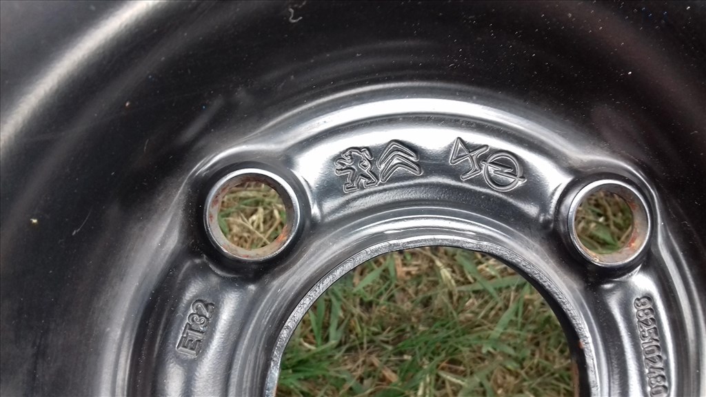  4x108 lyukosztású 6JJ 15" újszerű (gyári felni) DS Opel Peugeot Citroen lemezfelni 4. kép