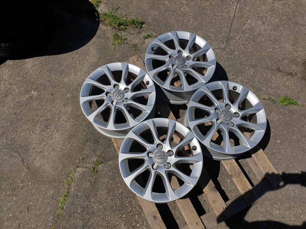 16" 5x112 Audi A3 8V 1. kép