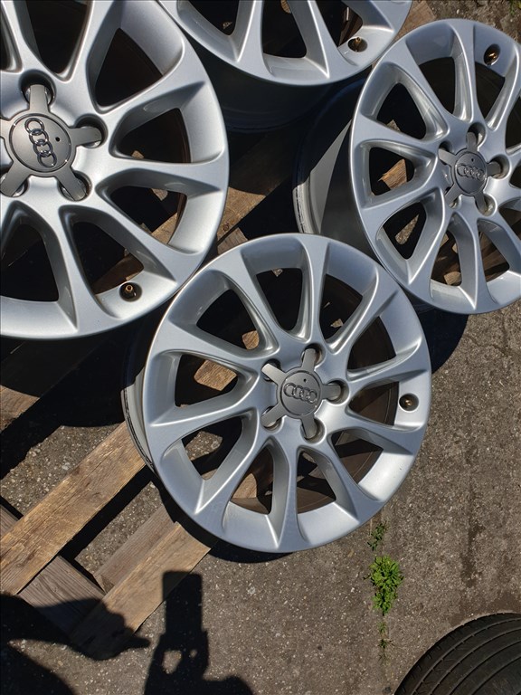 16" 5x112 Audi A3 8V 3. kép