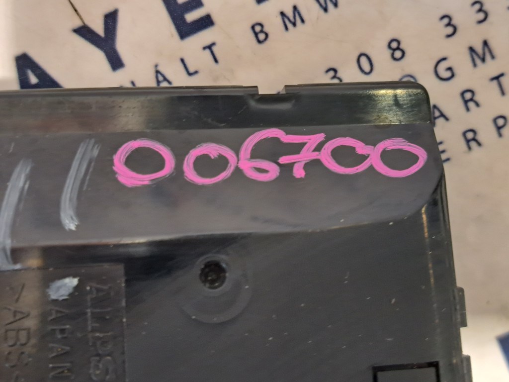 BMW E39 ablakemelõ kapcsoló tükörállító - ANGOL, hibás 6. kép