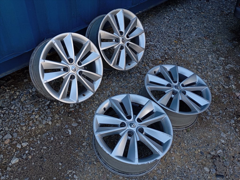  4 db gyári Renault alufelni 5x114,3 7x17 ET49 középfurat: 66,1 mm 3. kép