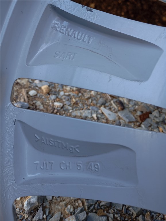  4 db gyári Renault alufelni 5x114,3 7x17 ET49 középfurat: 66,1 mm 5. kép