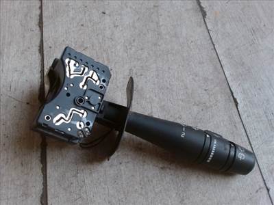 RENAULT ESPACE 96.12-00.09 Kormánykapcsoló jobb ablaktörlő