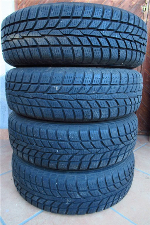  4x100 Lemezfelni 175/65 R15 Hankook Téli gumi garnitúra  3. kép