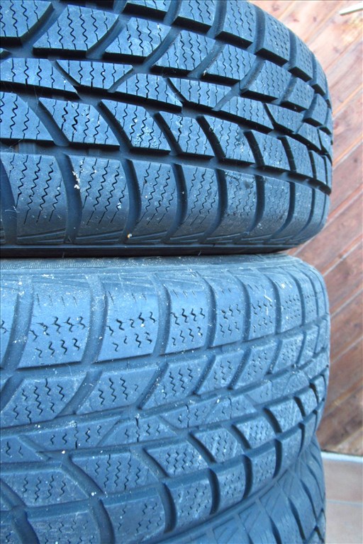  4x100 Lemezfelni 175/65 R15 Hankook Téli gumi garnitúra  4. kép