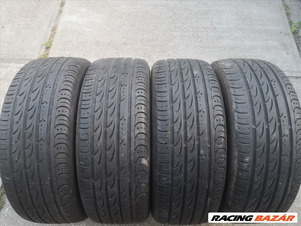 Vw T5 / T6 - ra 235/55R17-es. négyévszakos gumi 10. kép