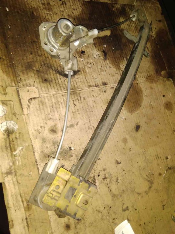 Suzuki Swift II 92-03 Bal Hátsó Ablakemelõ Szerkezet Mechanikus 2. kép