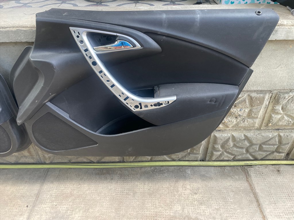 Opel Astra J  Ajtó , Gépháztető , Sárvédő , Zárhíd  és tartozékai szerelvényei /gyári alkatrész ! 14. kép