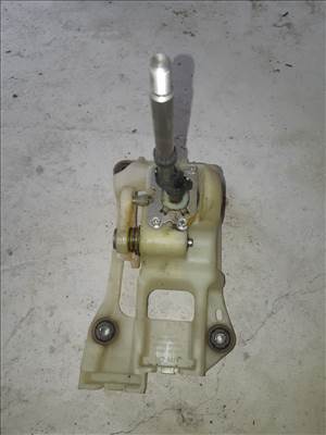 Hyundai i30 Váltó Kulissza 43700-2HXXX