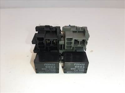 Honda Civic  biztosíték G8HLH71