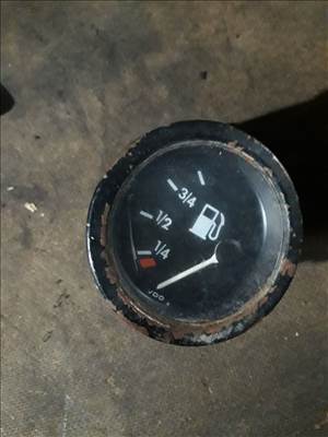 Mercedes TN / T1 77-95 Üzemanyag Szintjelző Óra