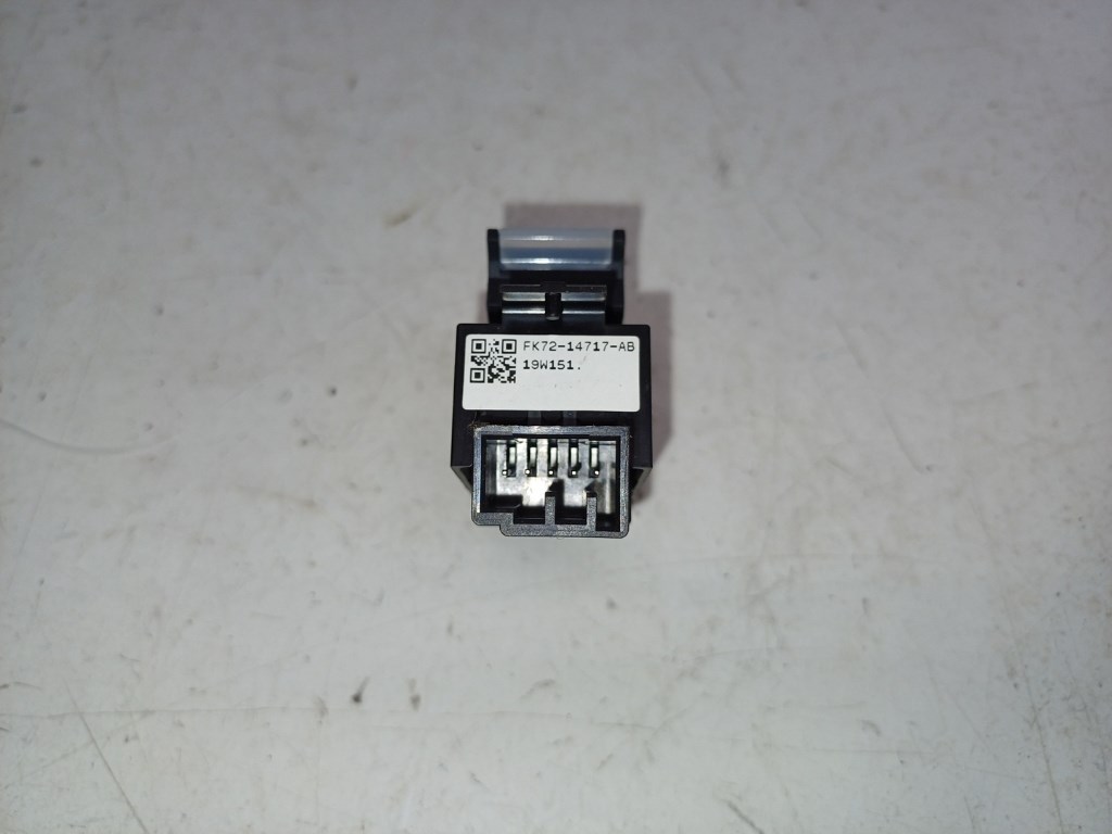 Land Rover Evoque (L551) bal hátsó ablakemelõ kapcsoló FK7214717AB 3. kép