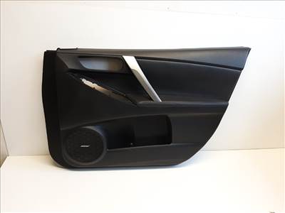 Mazda 3 5 ajtós jobb első ajtókárpit