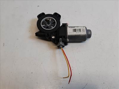 Nissan Note (E11) jobb első ablakemelő motor