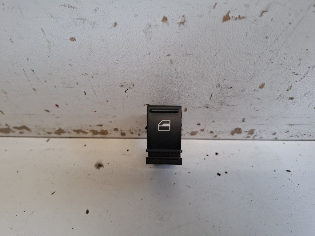 Seat Altea XL (Altea XL) bal hátsó ablakemelõ kapcsoló 7L6959855B 1. kép