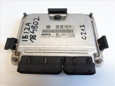 Seat Ibiza (6L) motorvezérlő 038906019DQ 0281010891