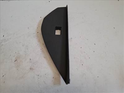 Skoda Karoq jobb első mûszerfaloldalkárpit 57A857504E