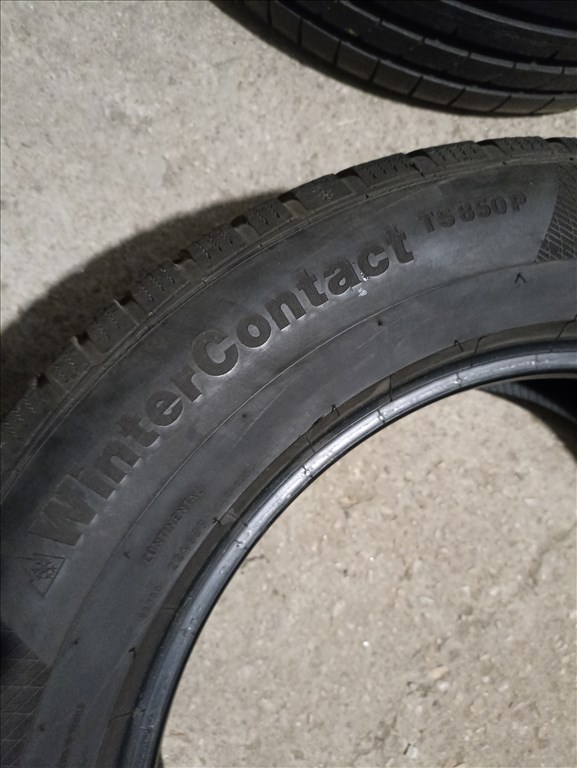  225/6017" használt Continental téli gumi gumi 8. kép