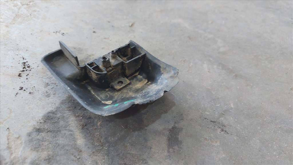 Ford Transit Tranzit MK6 MK7 00 Alsó zsanér burkolat takaró védő 6482 yc1523106bg 6. kép