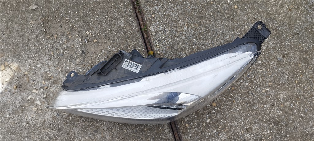 Ford Focus Mk3 bal oldali fényszóró  f1eb13w030ad 2. kép