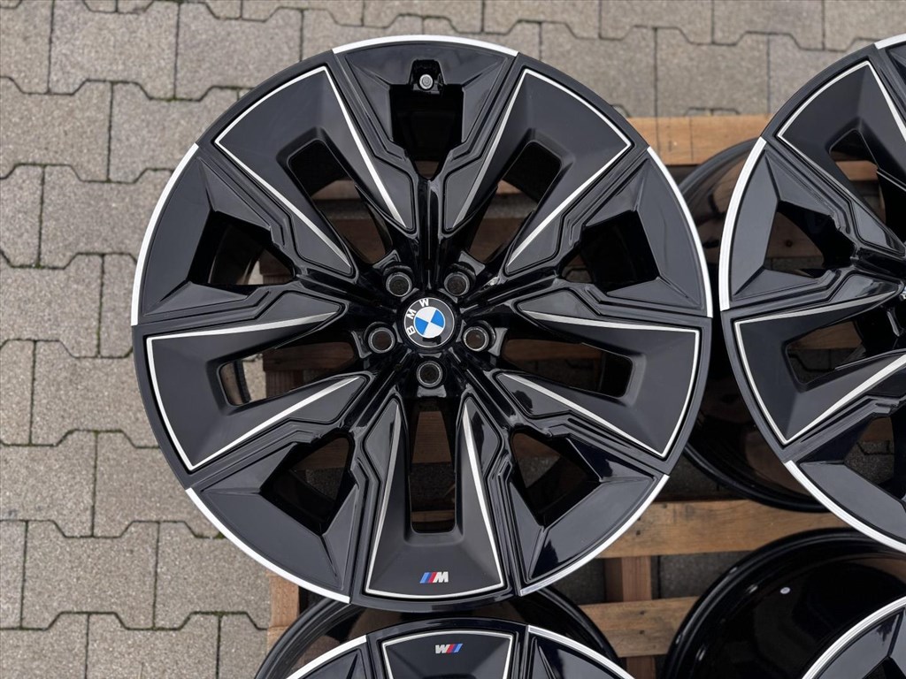 R21 5x112 Original BMW 7er i7 G70 M909 gyári kétszéles felnik, alufelnik + Szenzorok 4. kép