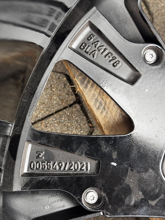 R21 5x112 Original BMW 7er i7 G70 M909 gyári kétszéles felnik, alufelnik + Szenzorok 8. kép