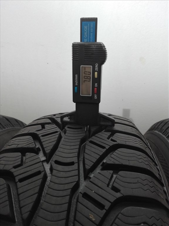 175/65R14 Kleber téli gumi garnitúra 175/65 r14 3. kép