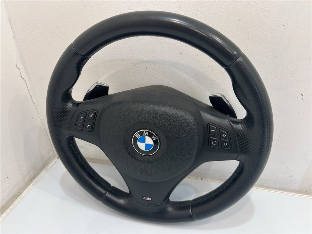 BMW E90 E91 E92 E93 E87 E88 E82 M sport Kormány  2. kép