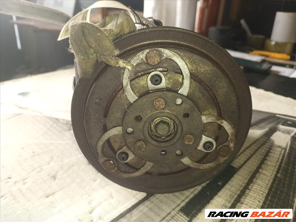 Nissan X-trail klíma kompresszor  27r151 2. kép