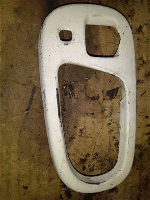 Suzuki Swift II 92-03 Jobb Belső Ajtókilincs Keret