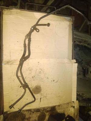 Mercedes C W203 Szervócső