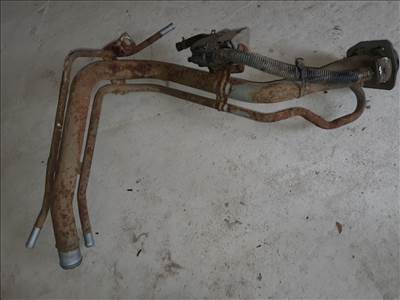 Hyundai i30 Üzemanyag Betöltő Cső