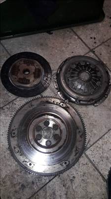 Seat Ibiza 02-08 Kuplung Szett + Egytömegű Lendkerék