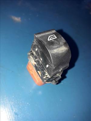 Ford Focus III Ablakemelő Kapcsoló BM51-14529-BA