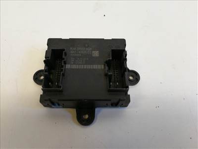 Land Rover Evoque (L551) bal hátsó ajtó elektronika J8A214D620CC