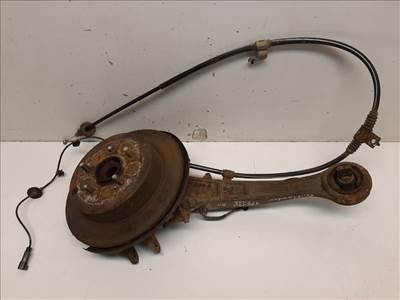 Mitsubishi Outlander bal hátsó csonkállvány