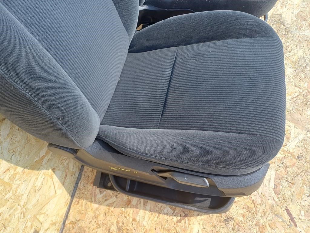 Ford Focus C Max (2003-2010) Első Ülés Pár 3. kép