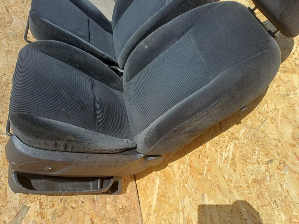 Ford Focus C Max (2003-2010) Első Ülés Pár 5. kép