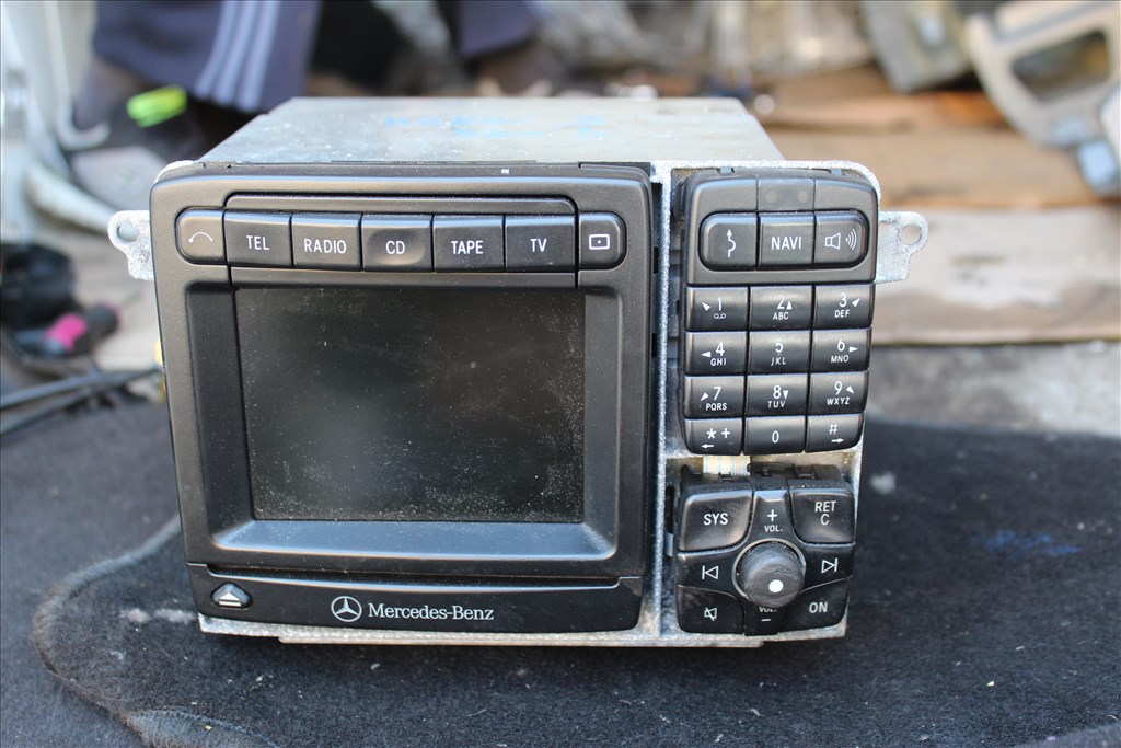 Mercedes S 320 W220 fejegység A2208270442 1. kép