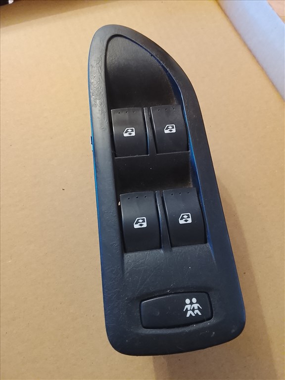 Renault Laguna II ablakemelő kapcsoló  1. kép