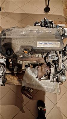 Honda CR-V IV 1.6 i-DTEC HONDA CRV 2015 1.6 i DTEC 160LE N16A4 motor alkatrész  n16a49gangautomata