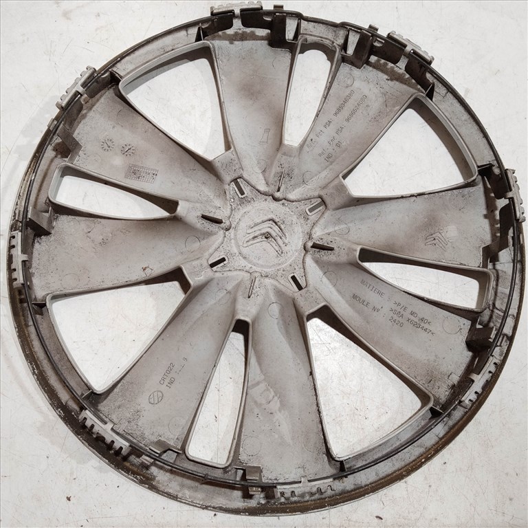 209544 Citroen C3 2010-2016 15"-os dísztárcsa (1db) a képen látható állapotban 9686524080 2. kép