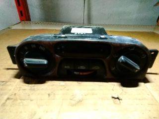 Kia Clarus Fűtéskapcsoló *40254*