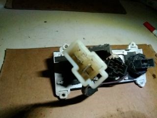 Kia Pregio Fűtéskapcsoló *42660* 4. kép