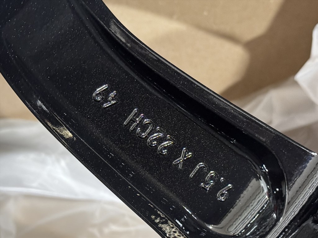 R22 Original Land rover 9.5J ET49 - KK62-1007-AA - 1db alufelni felni 2. kép